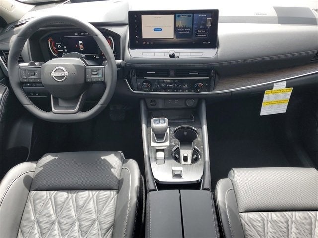 2025 Nissan Rogue Platinum