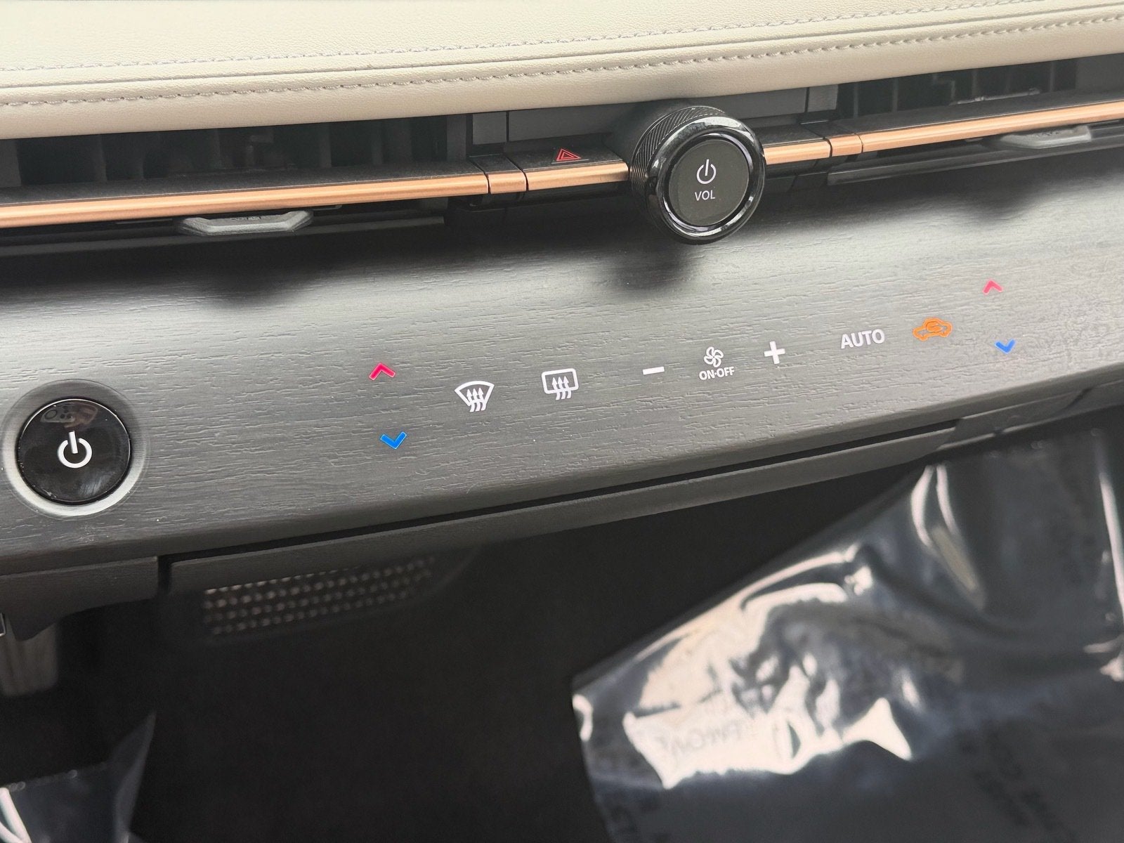2025 Nissan ARIYA ENGAGE