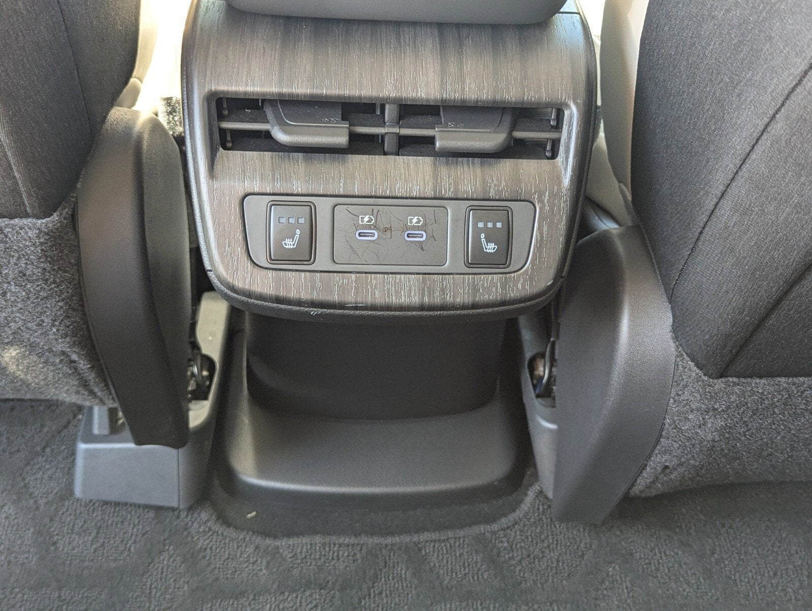 2025 Nissan ARIYA ENGAGE