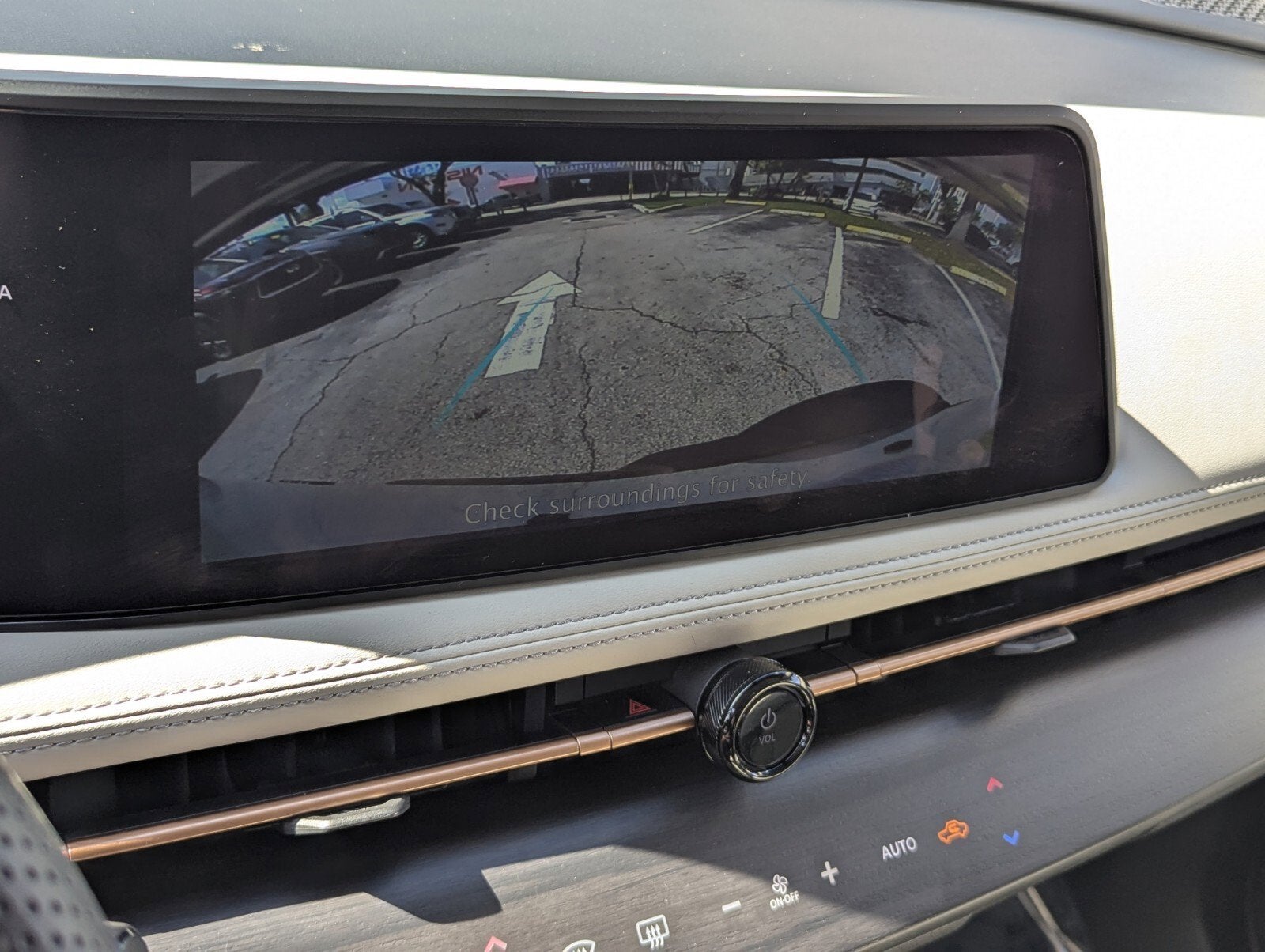 2025 Nissan ARIYA ENGAGE