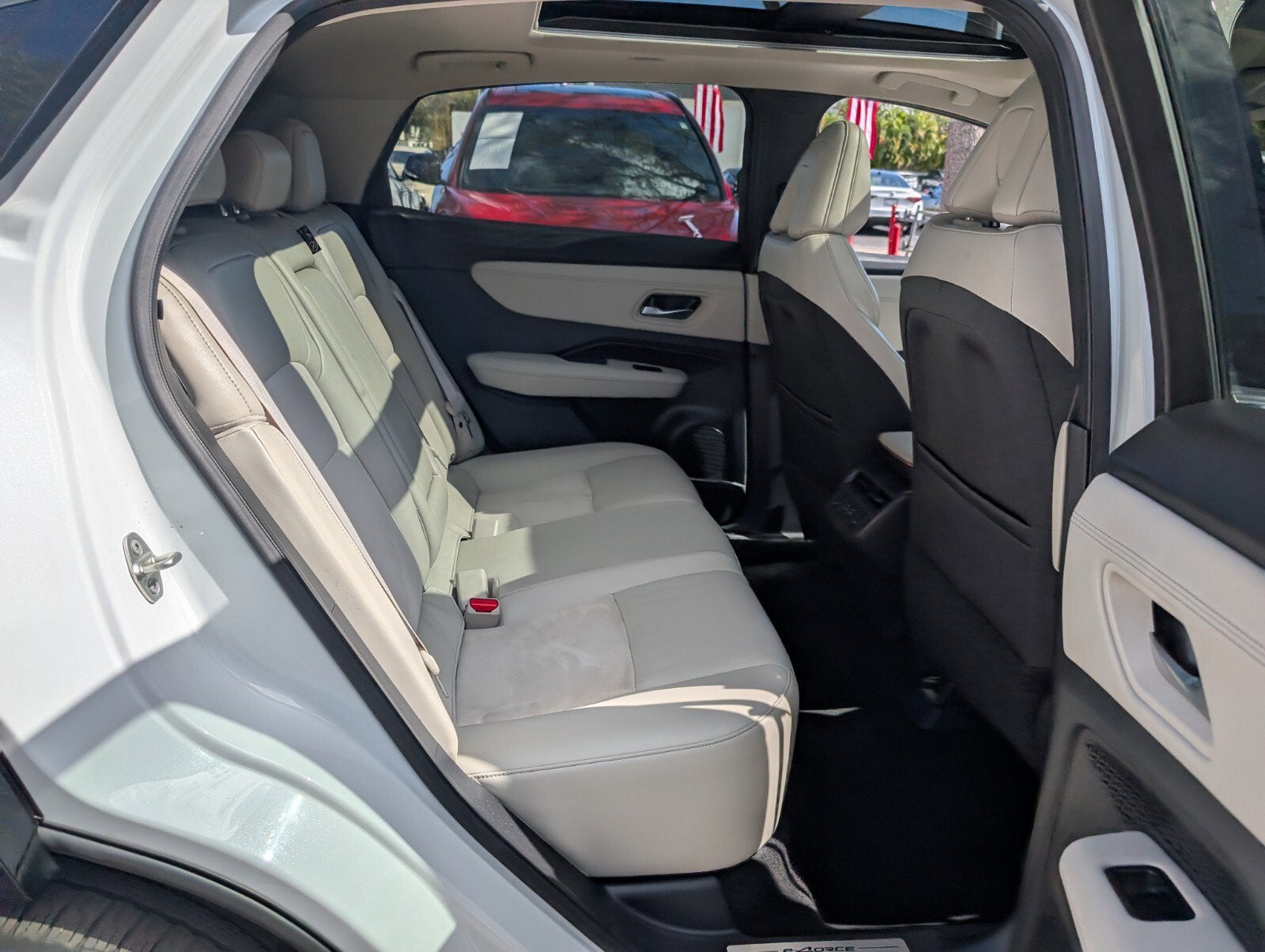 2025 Nissan ARIYA EVOLVE+