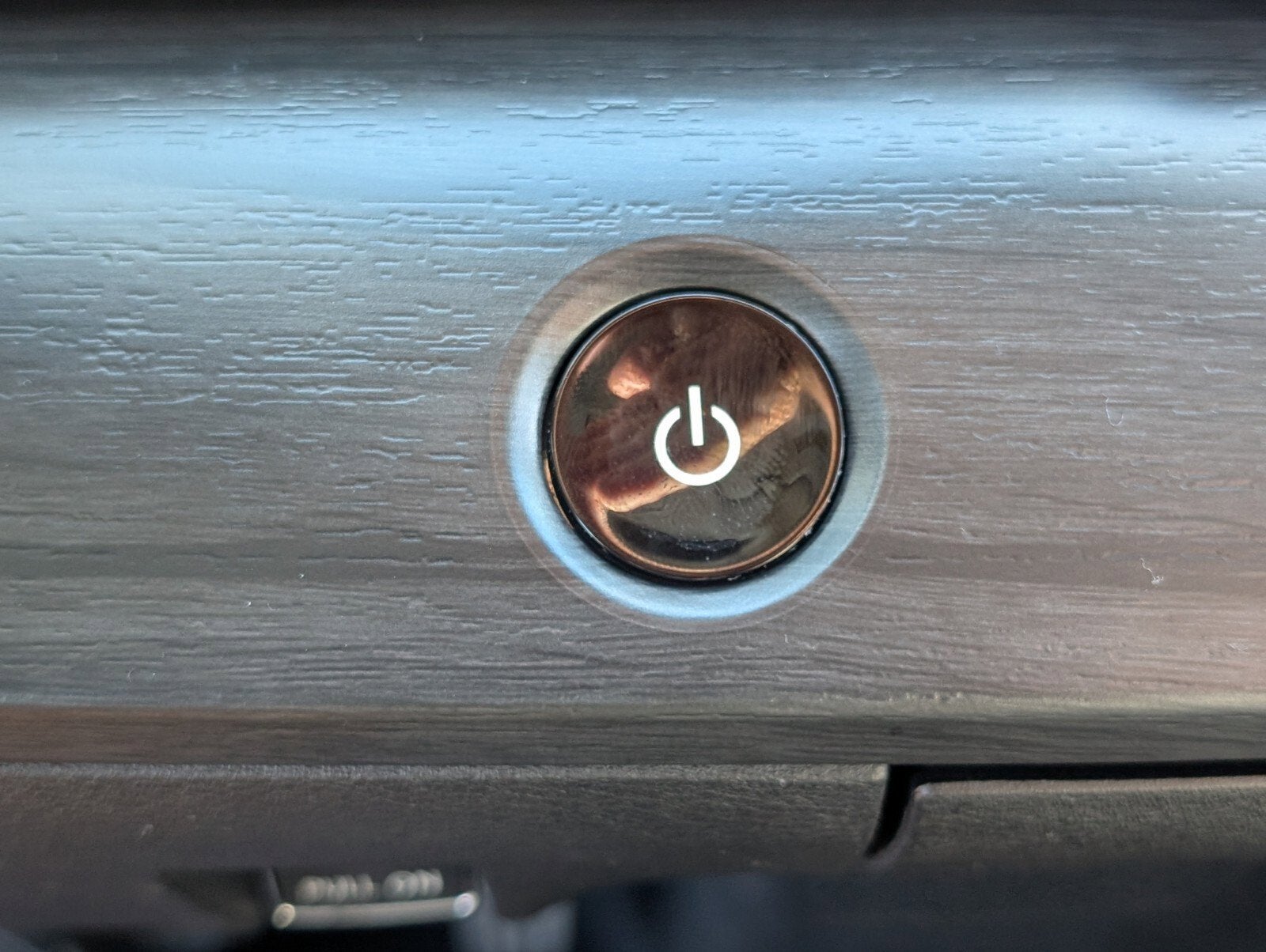 2025 Nissan ARIYA EVOLVE+