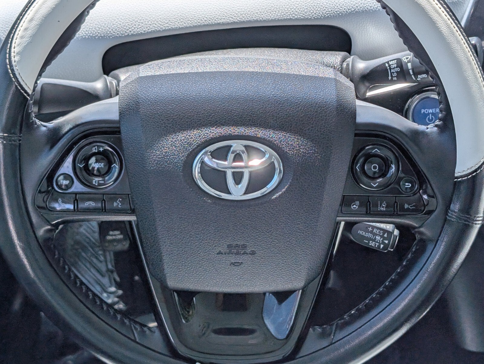2021 Toyota Prius XLE
