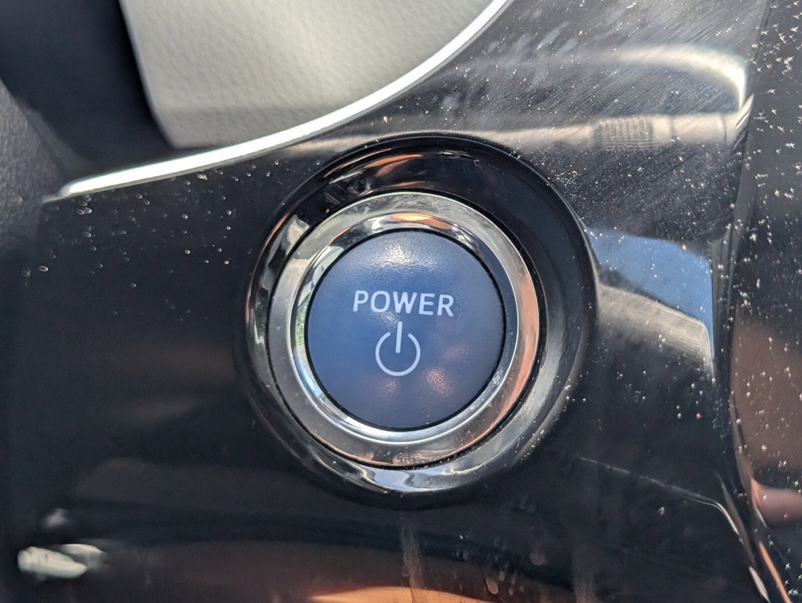 2021 Toyota Prius XLE