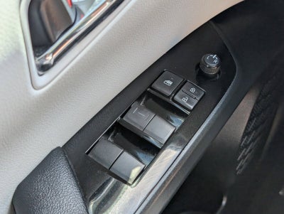 2021 Toyota Prius XLE