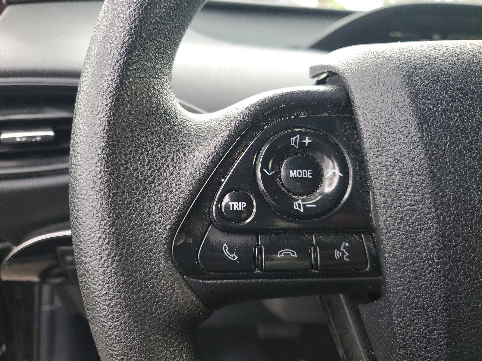 2020 Toyota Prius L Eco