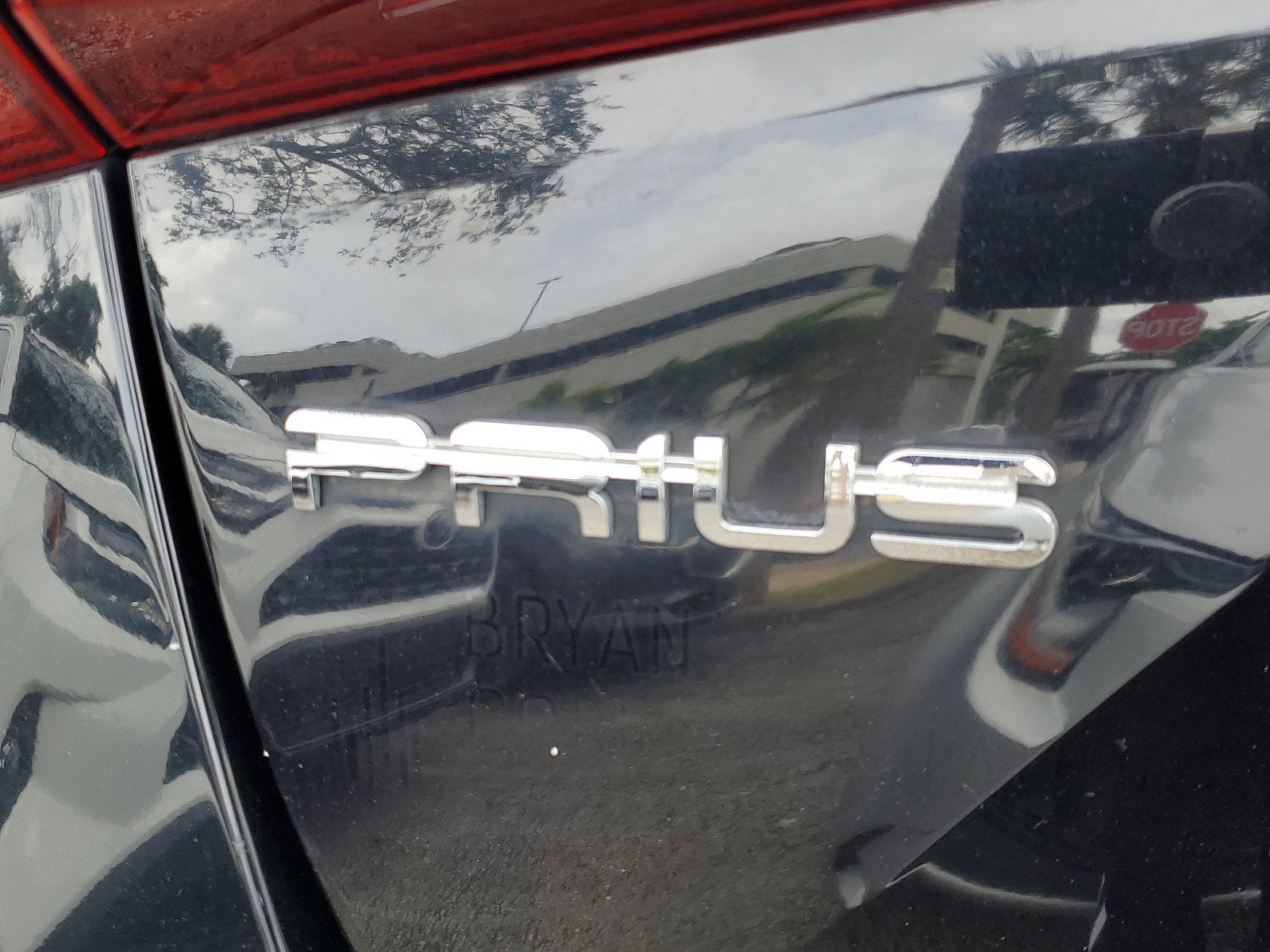 2020 Toyota Prius L Eco