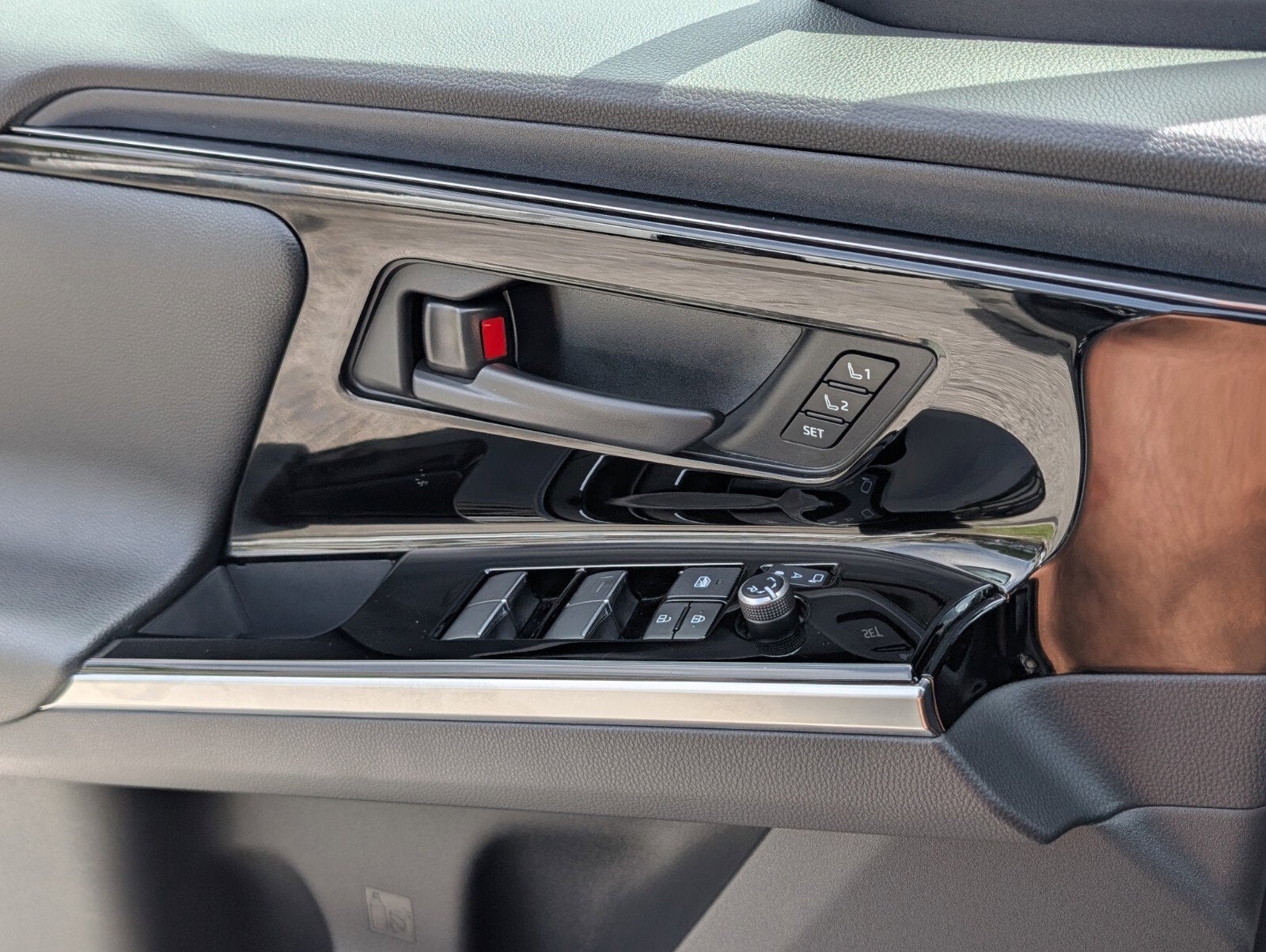 2023 Subaru Solterra Limited