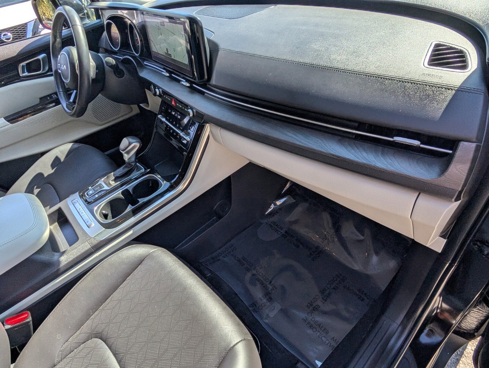 2024 Kia Carnival EX