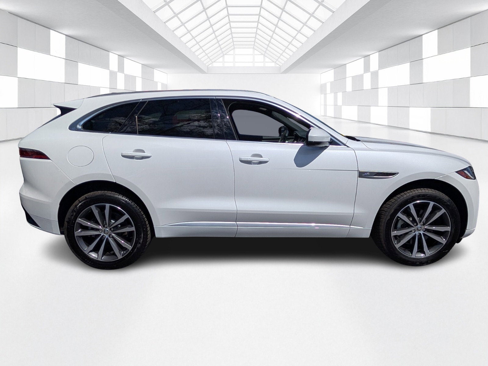 2025 Jaguar F-PACE R-Dynamic S