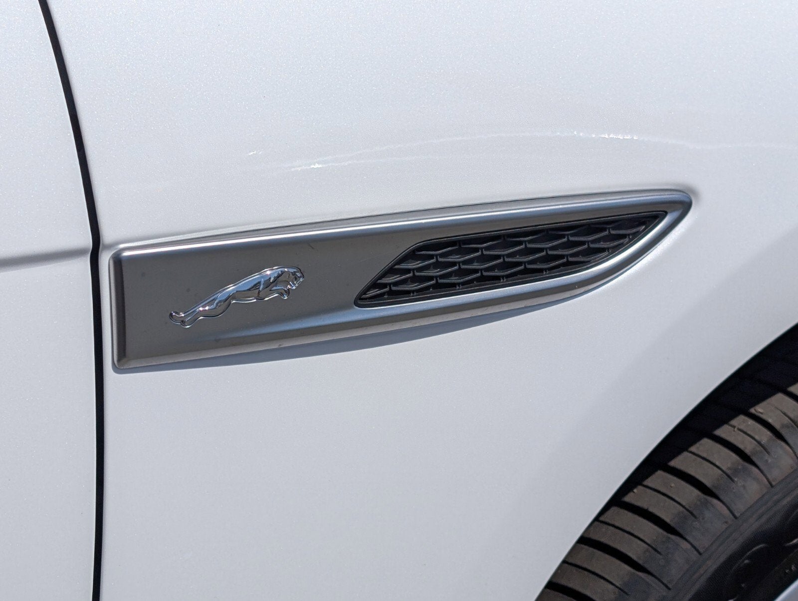 2025 Jaguar F-PACE R-Dynamic S