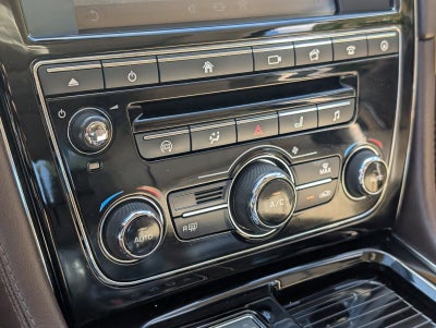 2017 Jaguar XJ XJ R-Sport