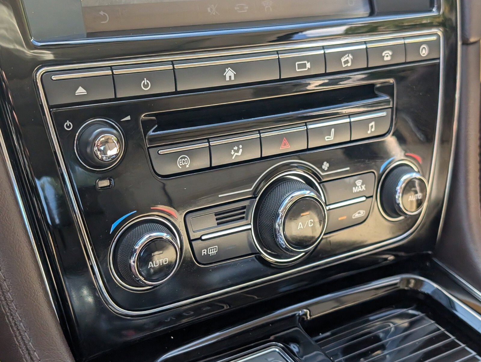 2017 Jaguar XJ XJ R-Sport