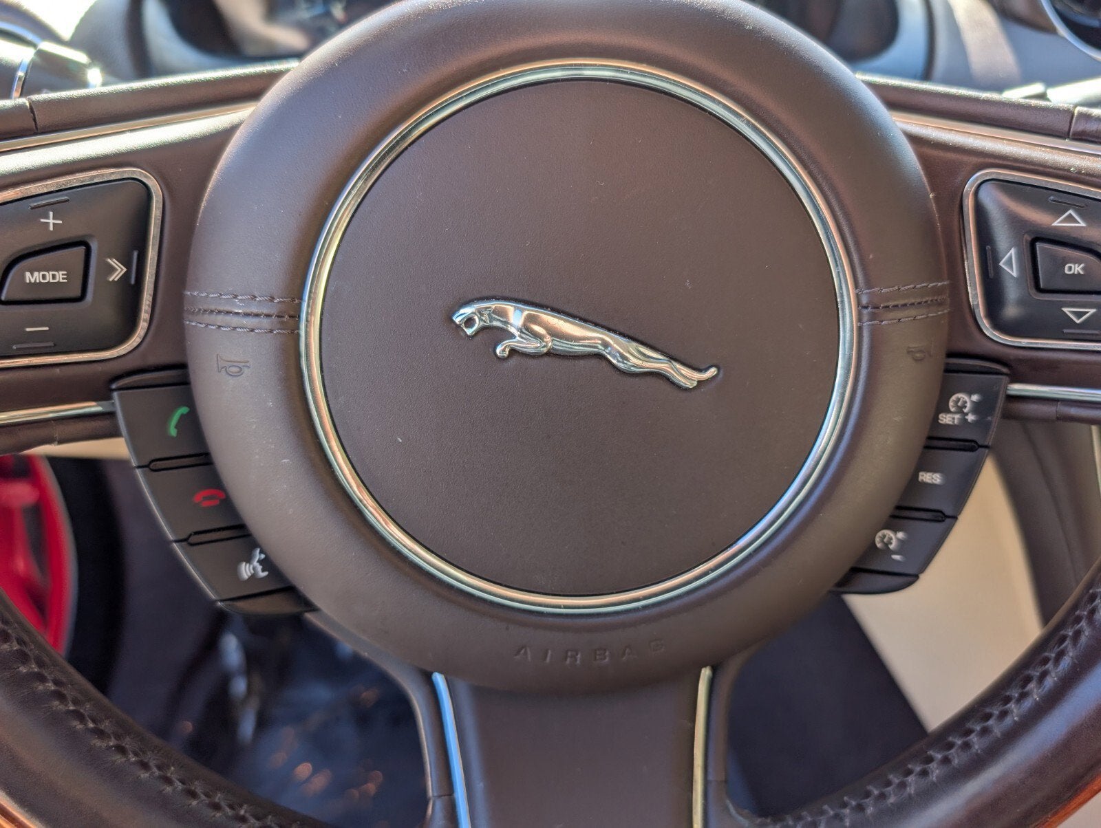 2017 Jaguar XJ XJ R-Sport