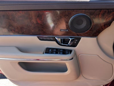 2017 Jaguar XJ XJ R-Sport