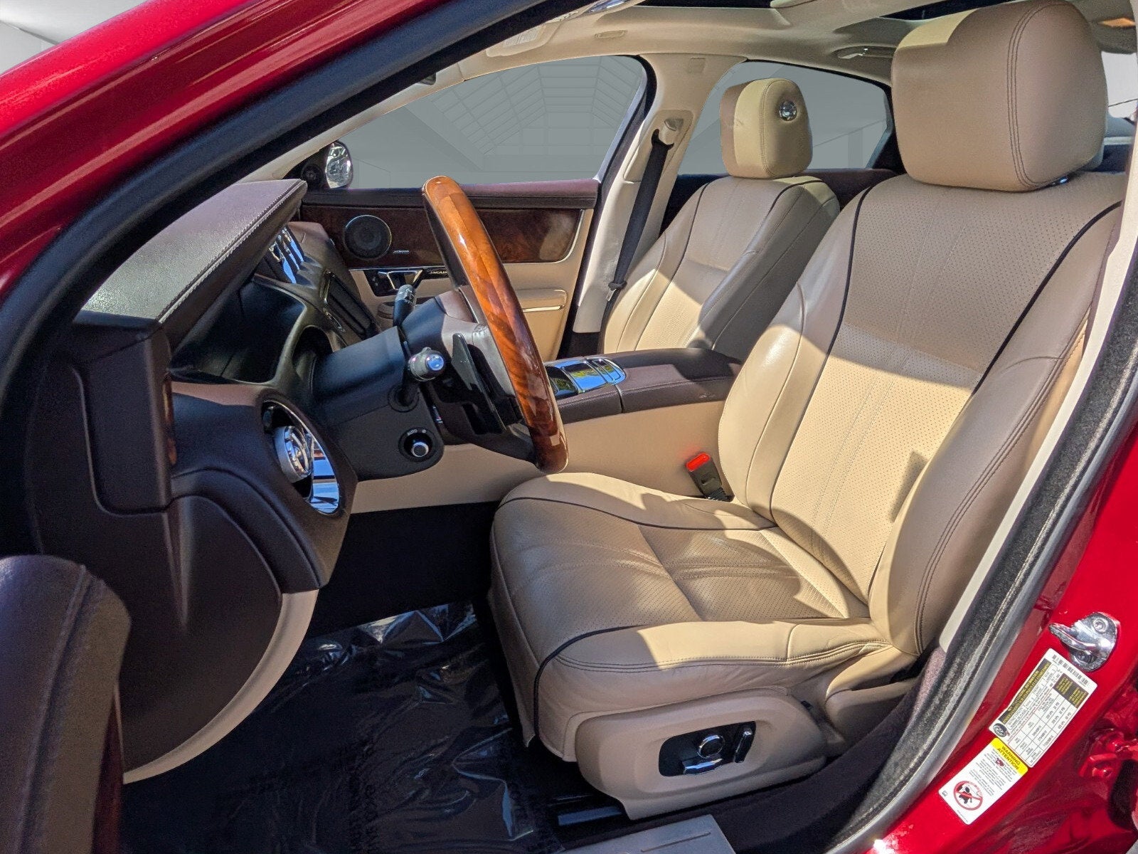 2017 Jaguar XJ XJ R-Sport