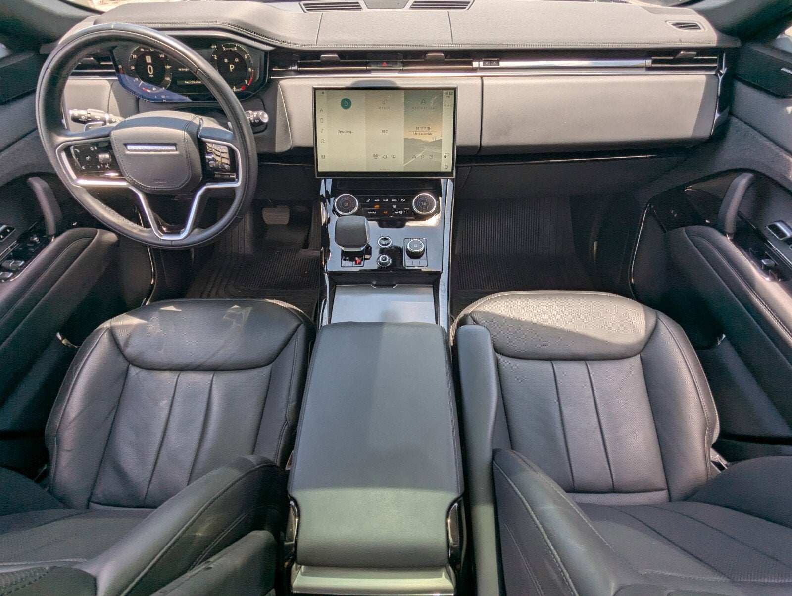 2023 Land Rover Range Rover Sport SE