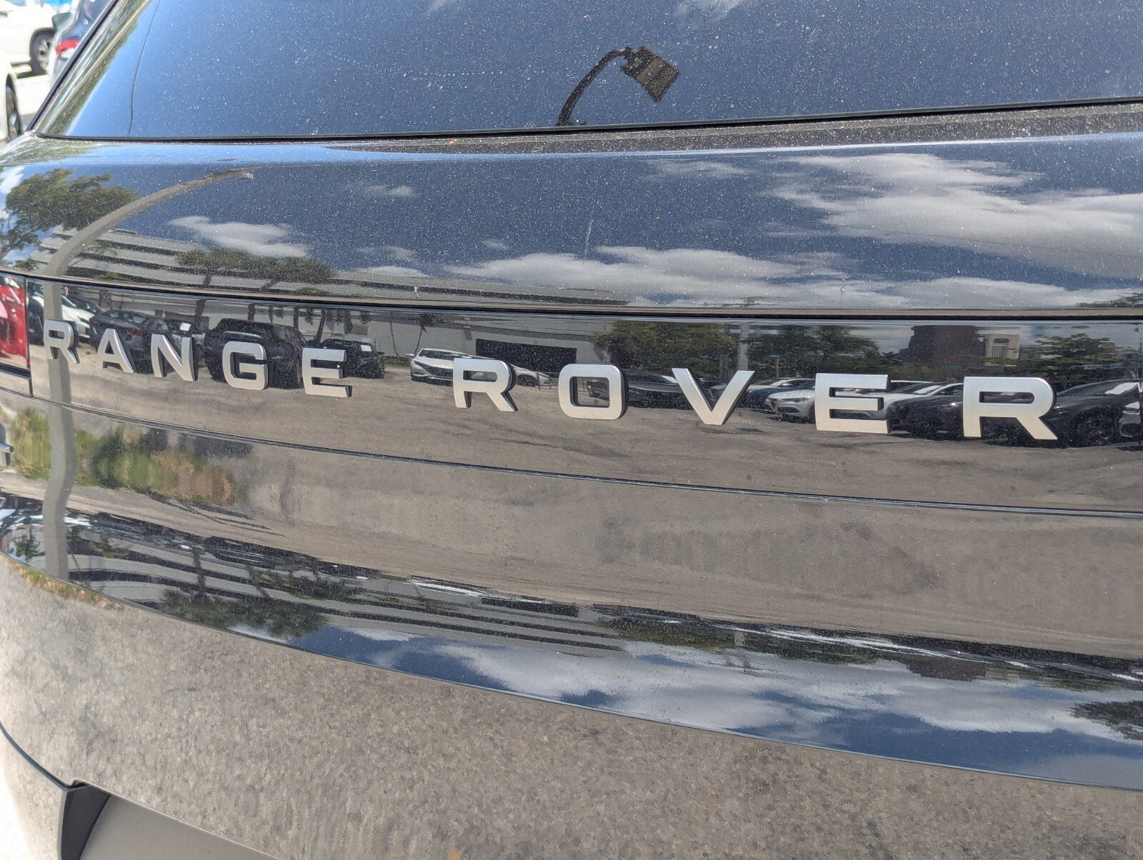 2023 Land Rover Range Rover Sport SE