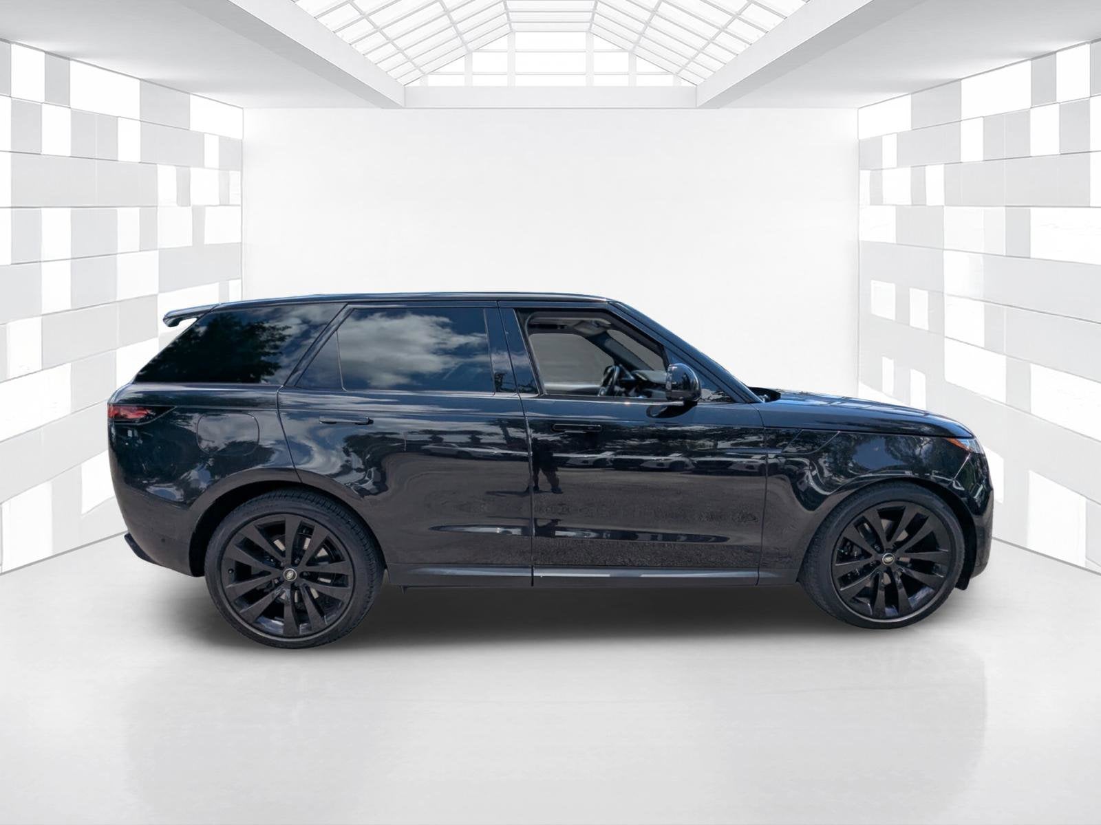 2023 Land Rover Range Rover Sport SE
