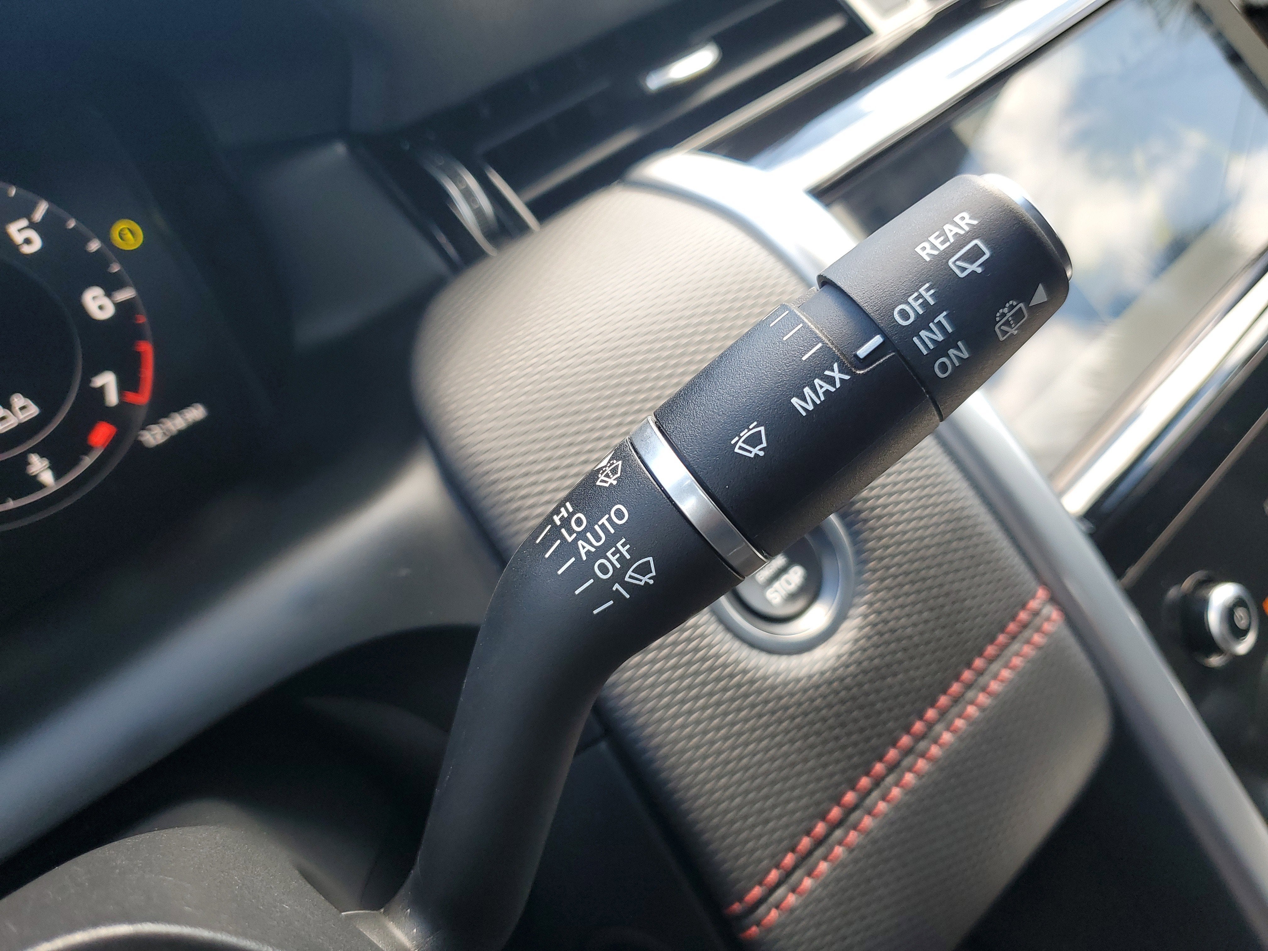 2023 Land Rover Discovery Sport SE R-Dynamic