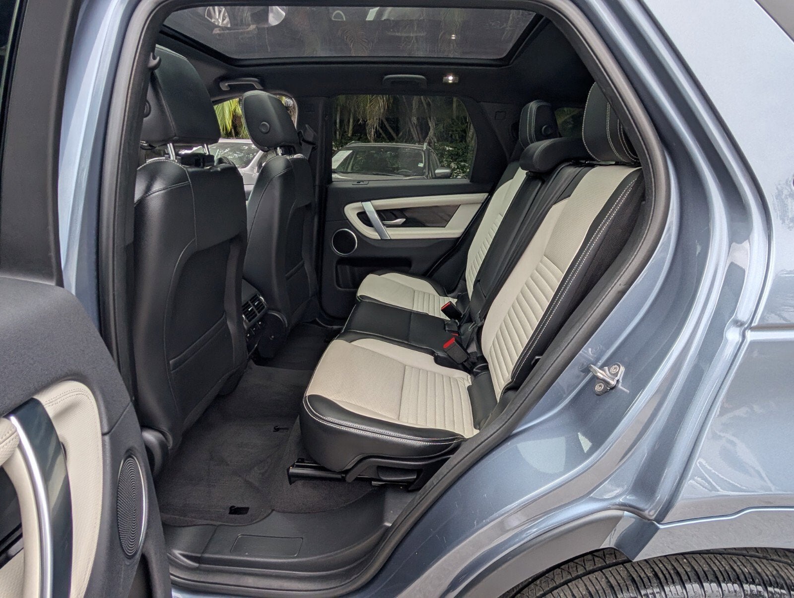 2023 Land Rover Discovery Sport S R-Dynamic