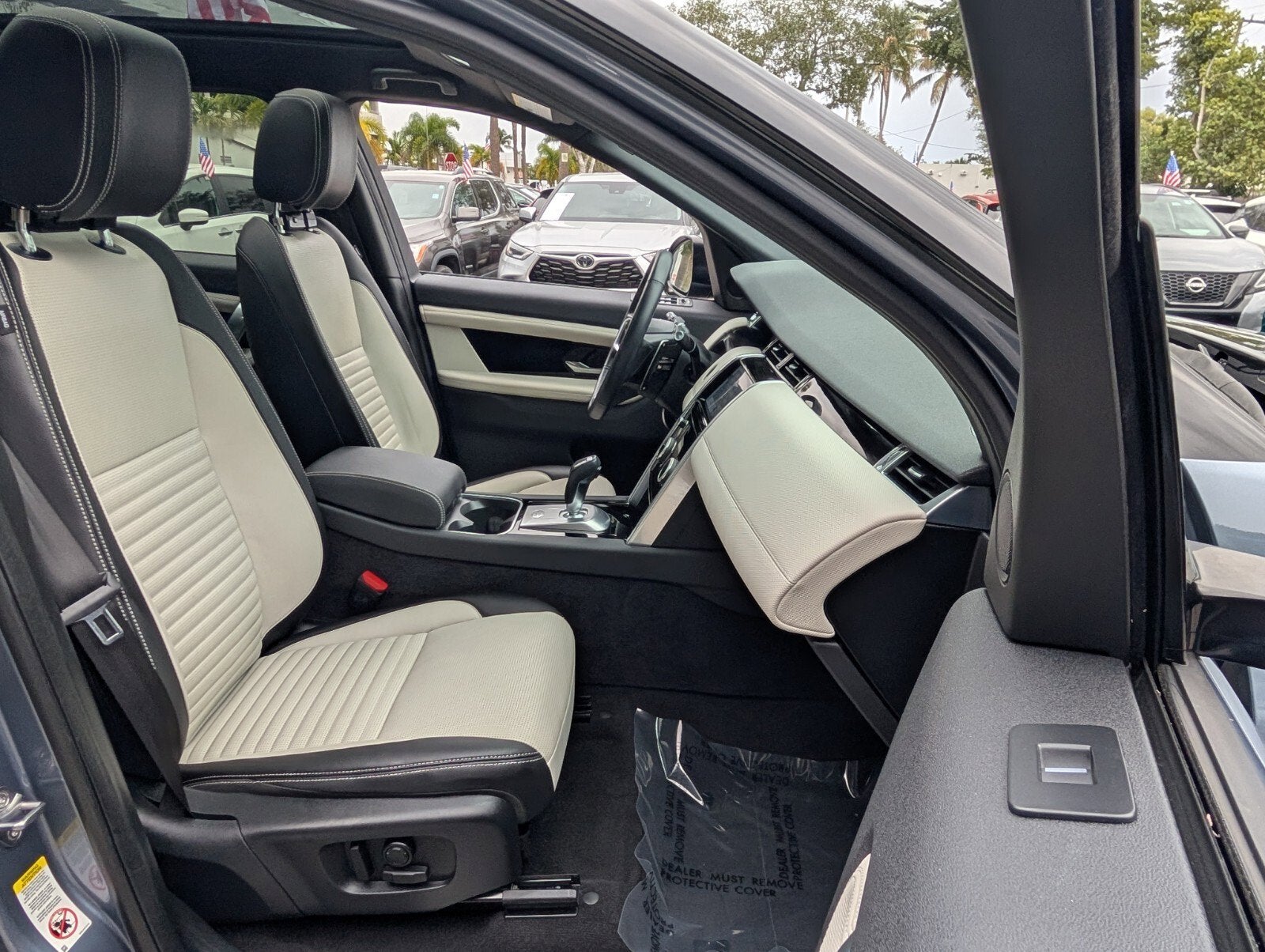 2023 Land Rover Discovery Sport S R-Dynamic