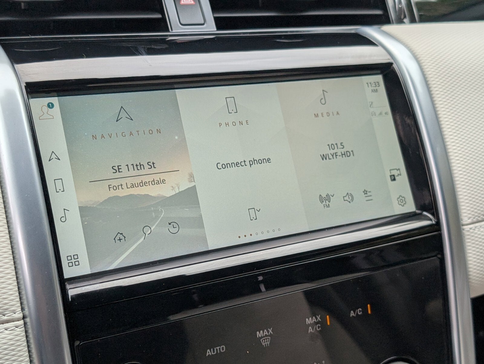 2023 Land Rover Discovery Sport S R-Dynamic