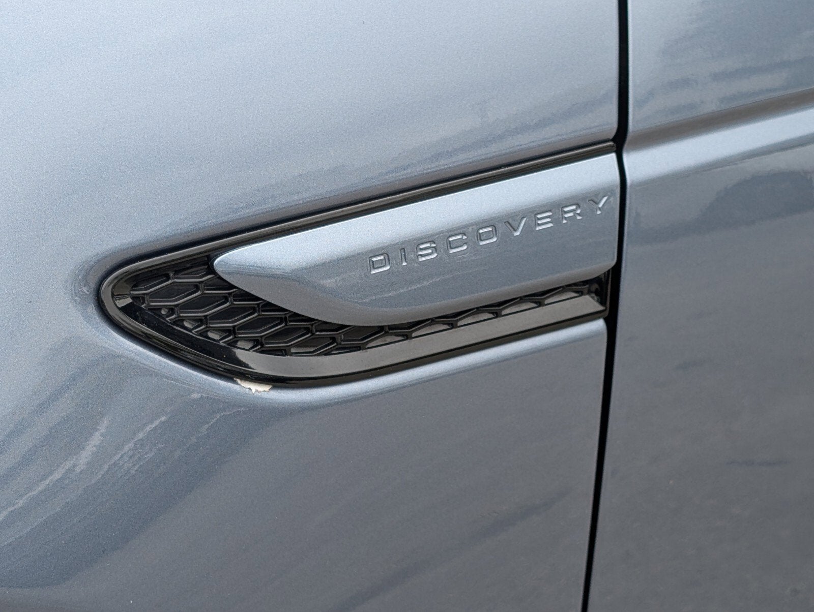 2023 Land Rover Discovery Sport S R-Dynamic