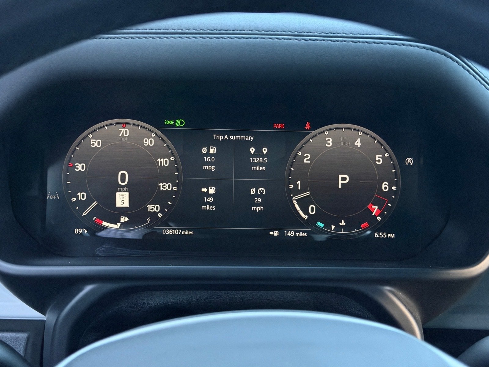 2024 Land Rover Defender X-Dynamic SE