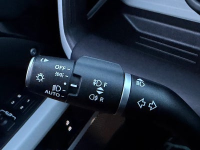 2024 Land Rover Defender X-Dynamic SE