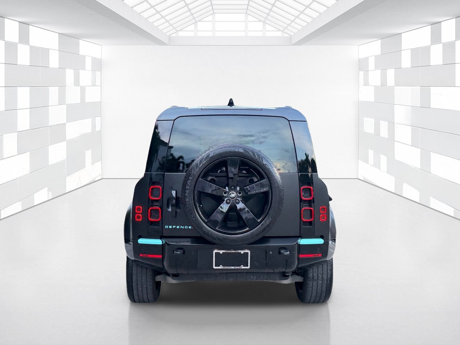 2024 Land Rover Defender X-Dynamic SE