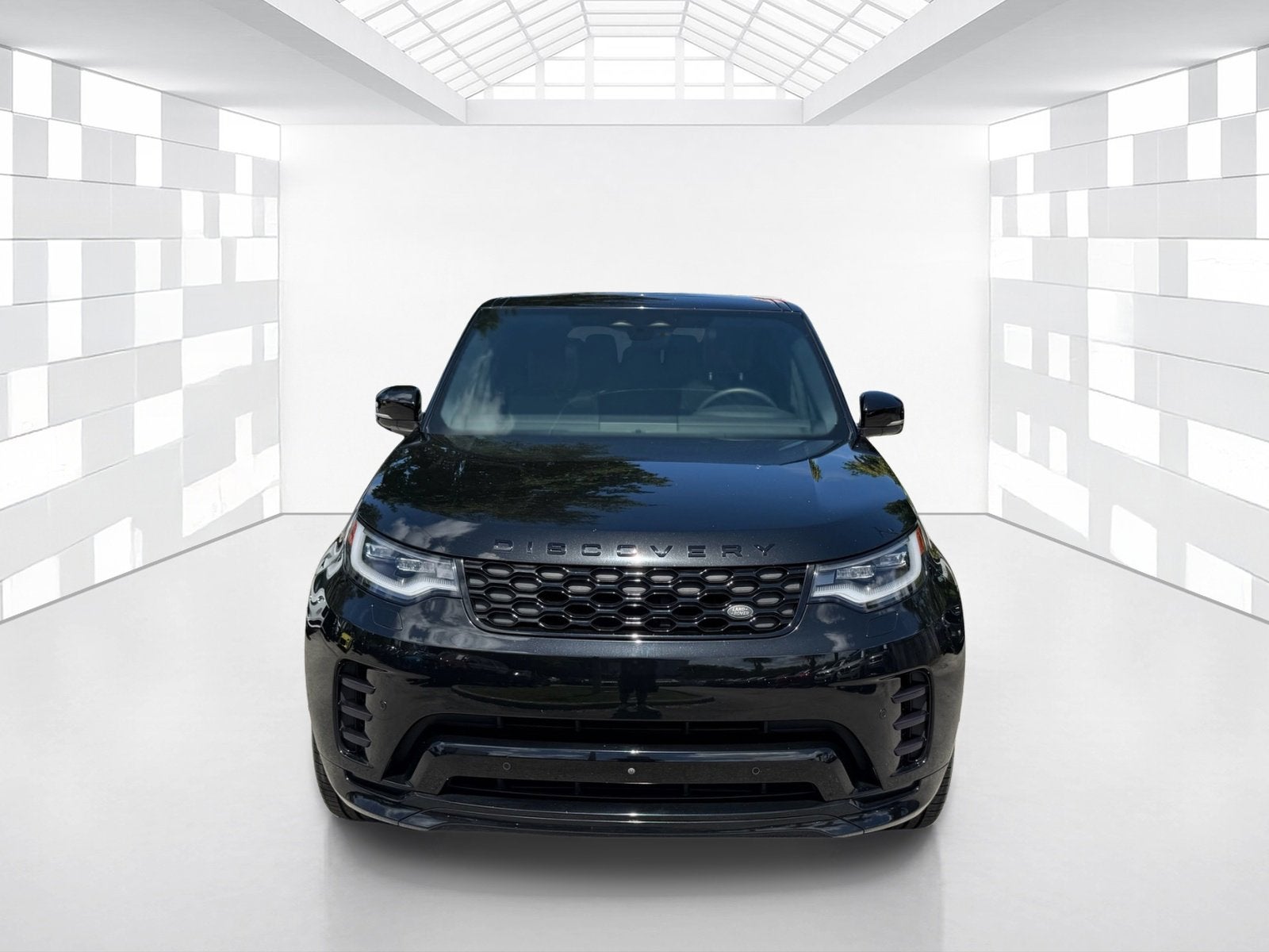 2024 Land Rover Discovery Dynamic SE