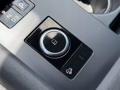 2024 Land Rover Discovery Dynamic SE