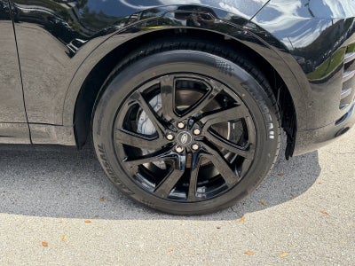 2024 Land Rover Discovery Dynamic SE