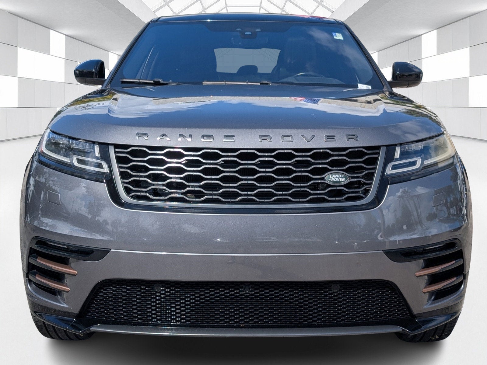 2018 Land Rover Range Rover Velar R-Dynamic SE
