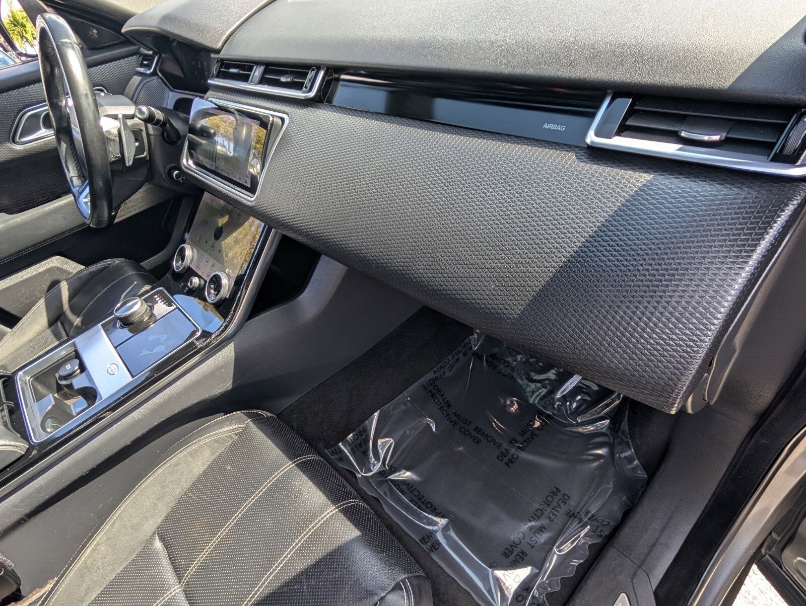 2018 Land Rover Range Rover Velar R-Dynamic SE