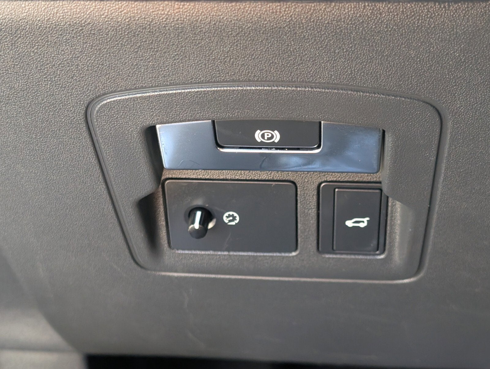 2018 Land Rover Range Rover Velar R-Dynamic SE