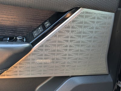 2018 Land Rover Range Rover Velar R-Dynamic SE