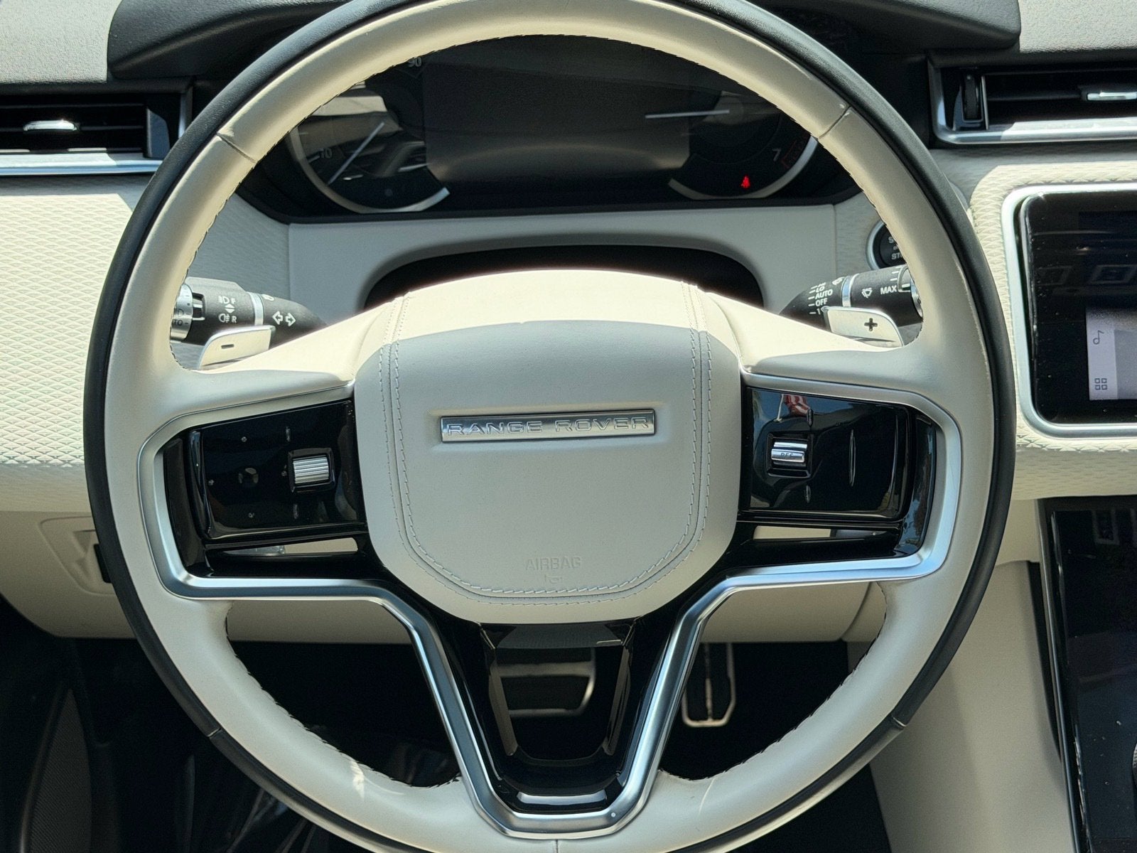 2022 Land Rover Range Rover Velar R-Dynamic S