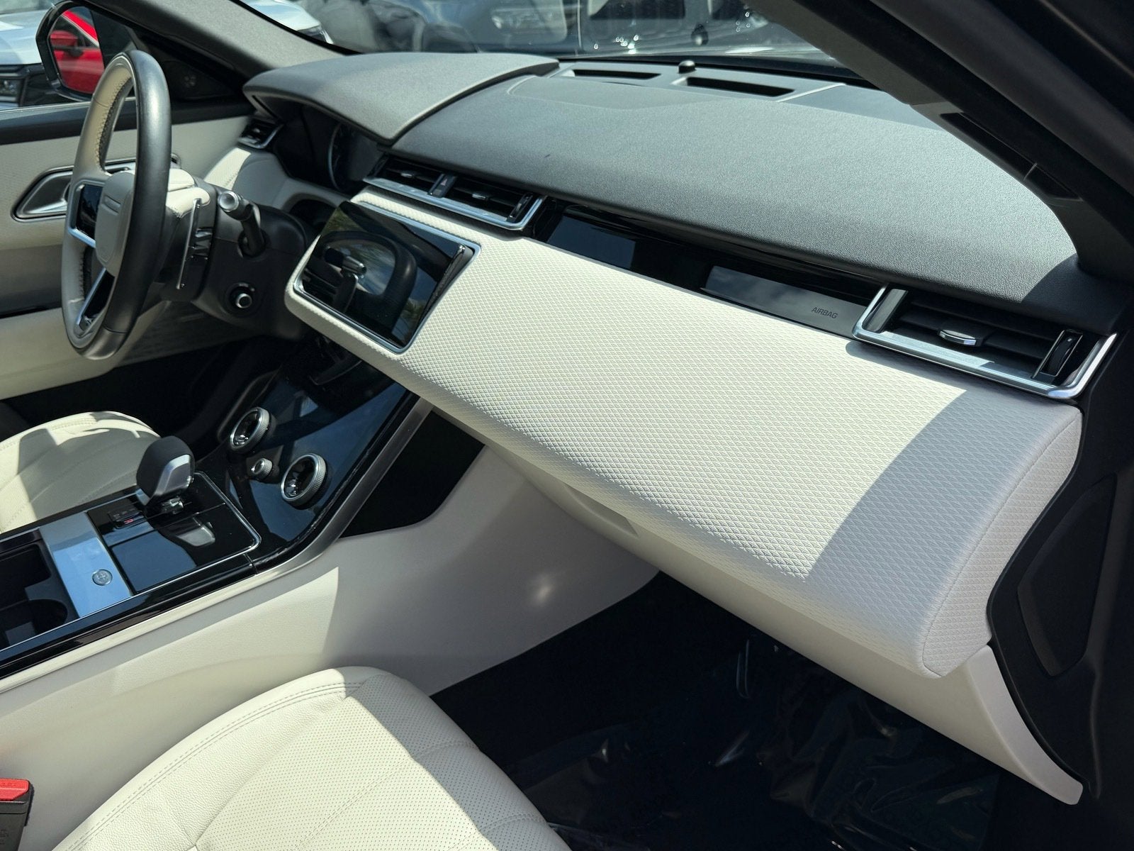2022 Land Rover Range Rover Velar R-Dynamic S