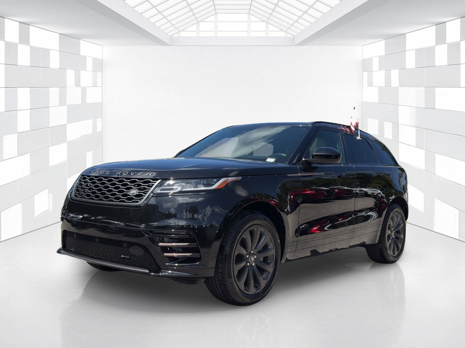 2022 Land Rover Range Rover Velar R-Dynamic S