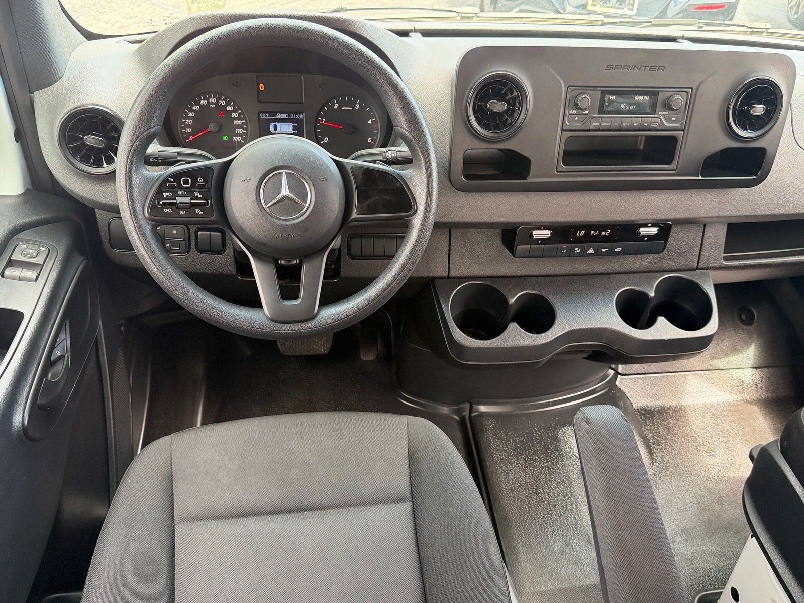 2022 Mercedes-Benz Sprinter Cargo Van Cargo 144 WB