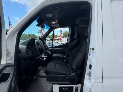 2022 Mercedes-Benz Sprinter Cargo Van Cargo 144 WB