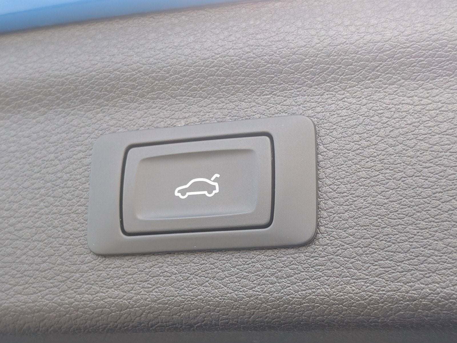 2022 Audi Q3 S line Premium Plus