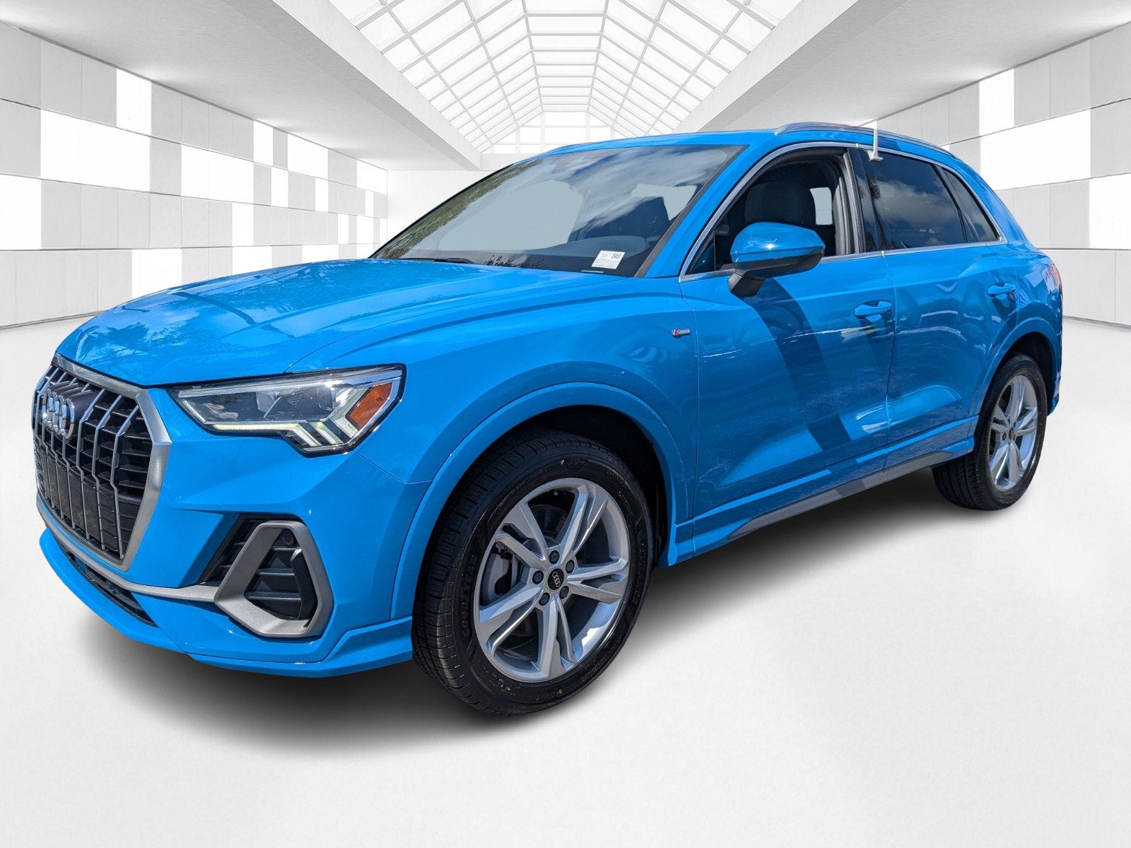 2022 Audi Q3 S line Premium Plus