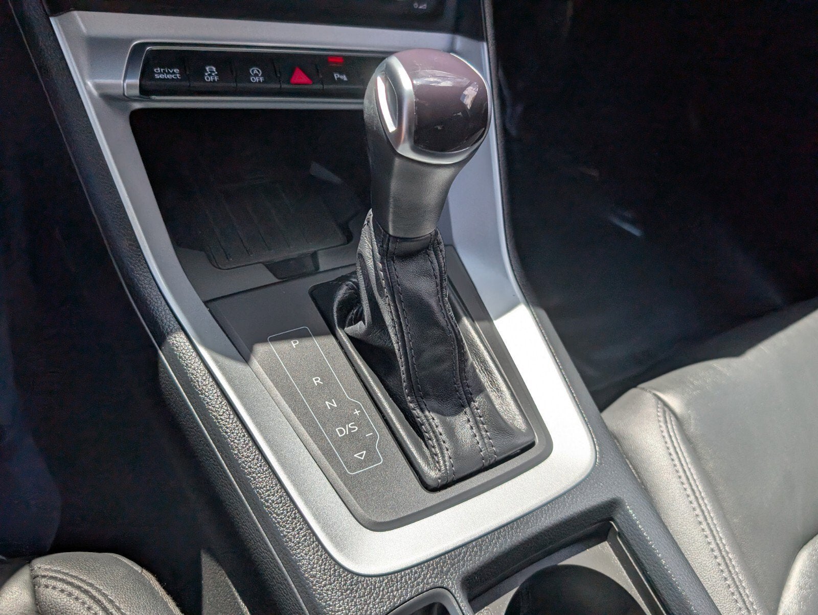 2022 Audi Q3 S line Premium Plus