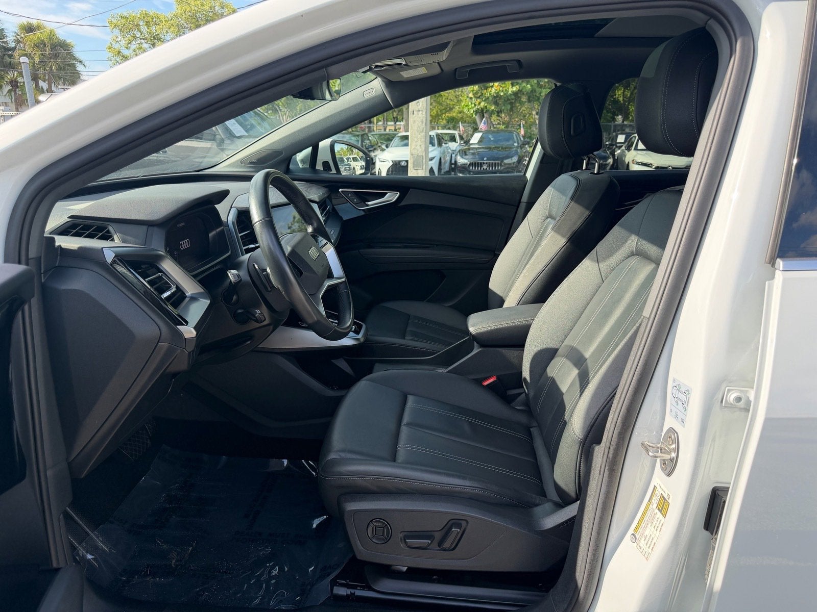 2023 Audi Q4 e-tron Premium Plus