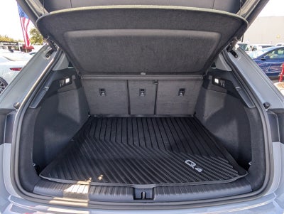 2024 Audi Q4 e-tron Premium Plus