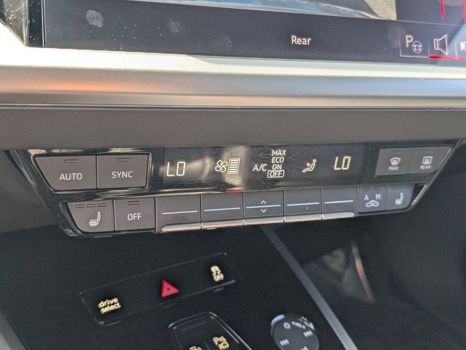 2024 Audi Q4 e-tron Premium Plus