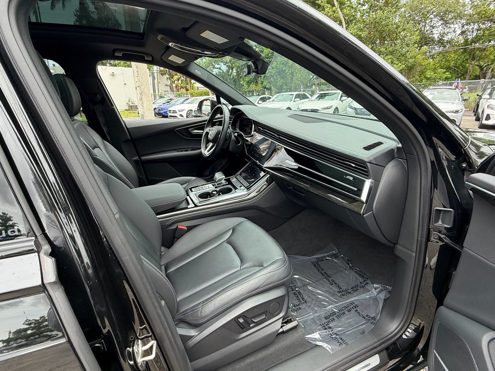 2025 Audi Q7 Premium Plus